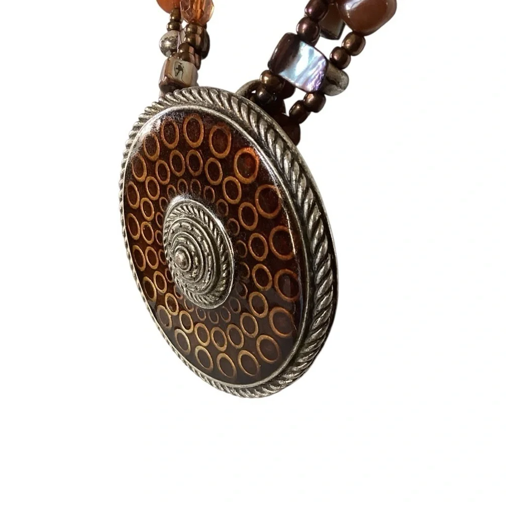 N/A stones beaded